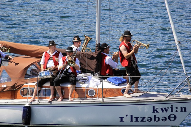 一视同仁地 一视同仁地